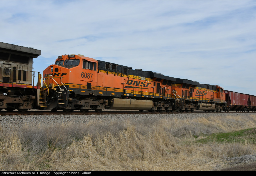 BNSF 6087 Roster shot